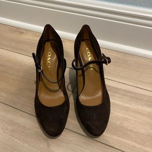 Coach brown suede gorgeous heels